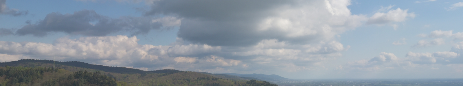 Gebirge mit bewölktem Himmel ©Dr. Köhler